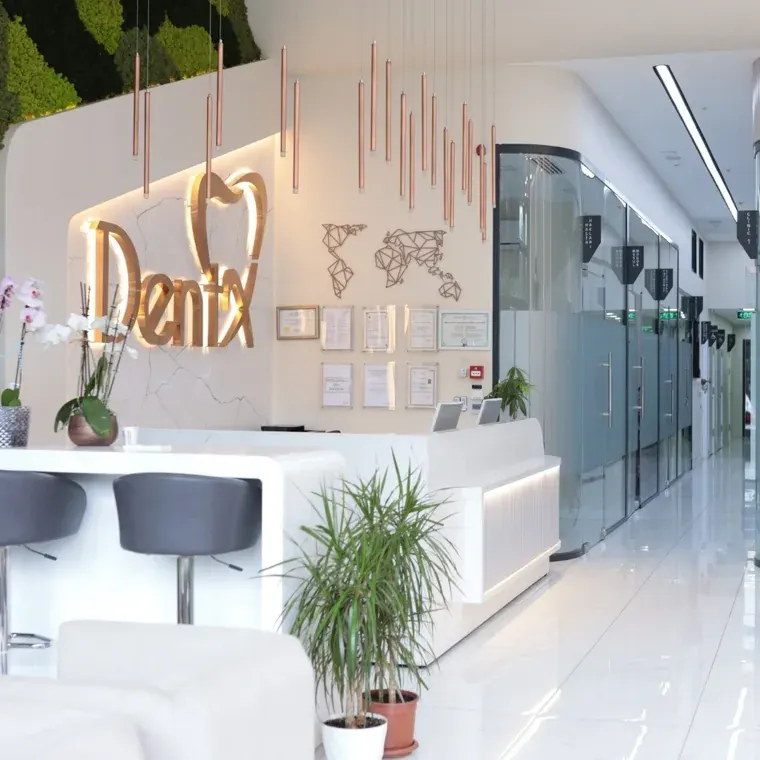 DentX International Clinics reception in Istanbul